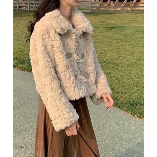 コート アウター Nia/「冬のデートコーデ」「もこもこな肌触り」ショート丈 ボアジャケット レディ...