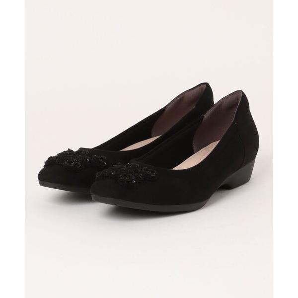 パンプス 小花モチーフカッターパンプス