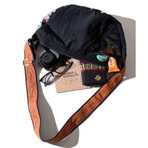 ショルダーバッグ Banana Shoulder / バナナショルダー メンズ レディース