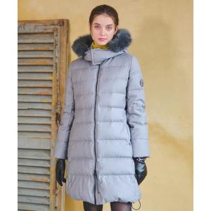 ダウンコート ダウンジャケット 「大人百花冬号掲載　モデル美香さん着用」ブルーフォックスファーロングダウンコート レディース