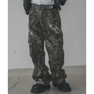 B'day /ビーデーワイドルーズシルエットミリタリーカーゴパンツ B'day / ビーデー 】ワイドルーズシルエットミリタリー カーゴ