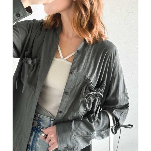 ブラウス シャツ 大人の甘さ薫る上品シャツ。衿2wayポケットリボンシャツ（長袖） レディース