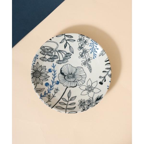 食器 フラワーパターン　プレートМ
