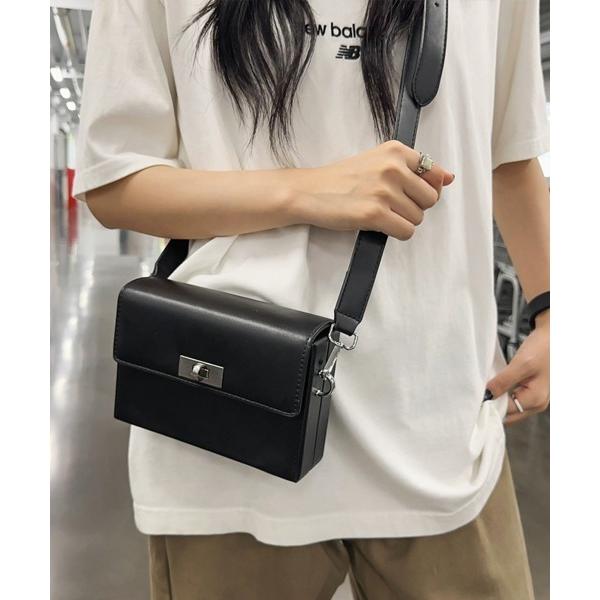 ショルダーバッグ バッグ スクエア ショルダーバッグ 斜めがけ鞄黒 レディース