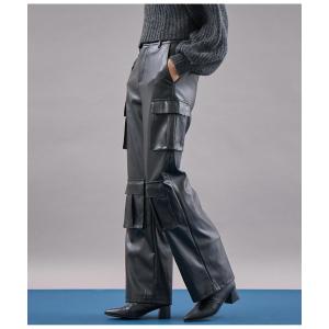 カーゴパンツ ITALY フェイクレザー カーゴパンツ レディース