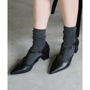 パンプス ポインテッドTストラップパンプス
