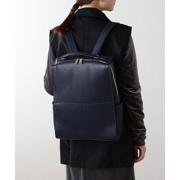 ビジネスバッグ 「グッシオゴールドラベル」　スクエアリュック　ビジネス　A4 レディース