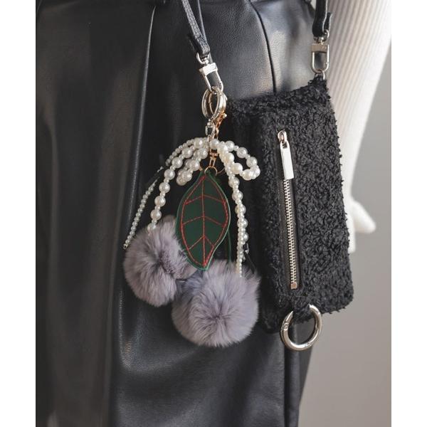 チャーム ラビットファーさくらんぼチャーム レディース