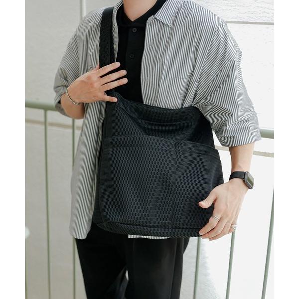 ショルダーバッグ バッグ 洗濯機で洗える Washable news paper shoulder　...