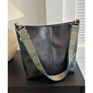 ショルダーバッグ バッグ 「 Port / ポート 」クラシック調  ベルト デザイン ショルダー バッグ レディース メンズ