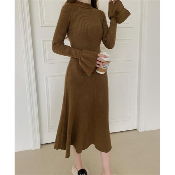 ワンピース スタイルをすっきり見せる　2WAYフレアスリーブニットワンピース