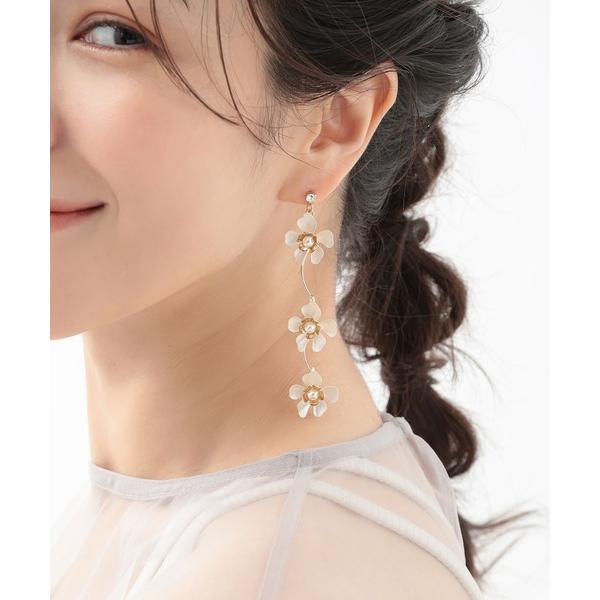 イヤリング 金属アレルギー対応「ecru」　フラワーイヤリング レディース