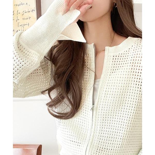 カーディガン 光沢感とシアー感が上品さ漂う。ラメ混透かし編みジップニットカーディガントップス（長袖）...
