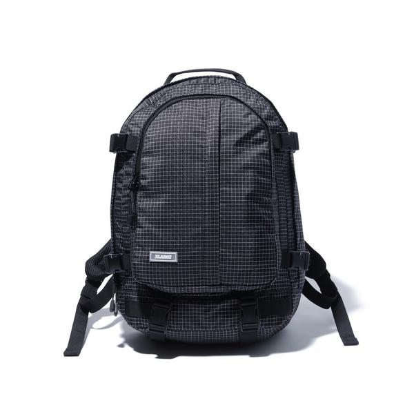 デイバック リュック STANDARD LOGO PATCHED RIPSTOP DAYPACK メ...