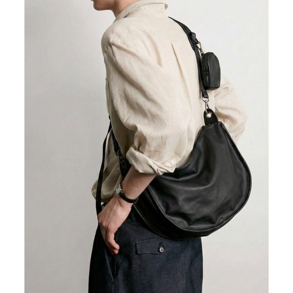 ショルダーバッグ 「A4サイズ対応」パスケース付きPUハーフムーンバッグ メンズ レディース