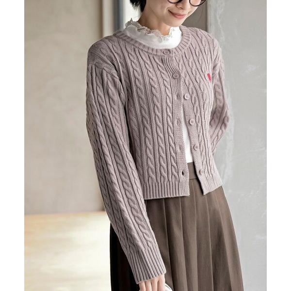 カーディガン ハート刺繍ケーブルニットクルーネックカーディガン レディース