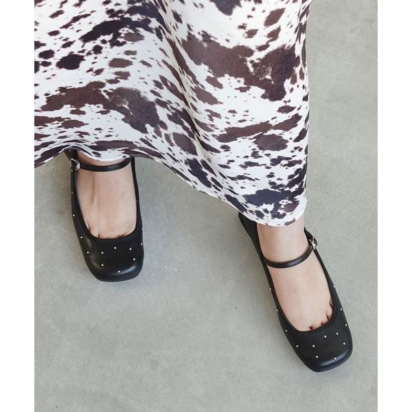 パンプス ワイドスクエアスタッズメリージェーンパンプス