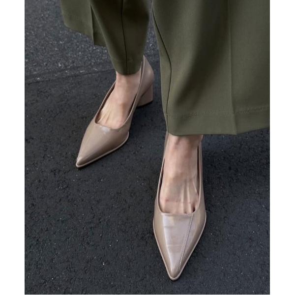 パンプス TRIANGLE BASIC PUMPS