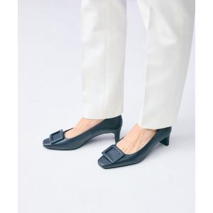 パンプス スクエアトゥバックルパンプス