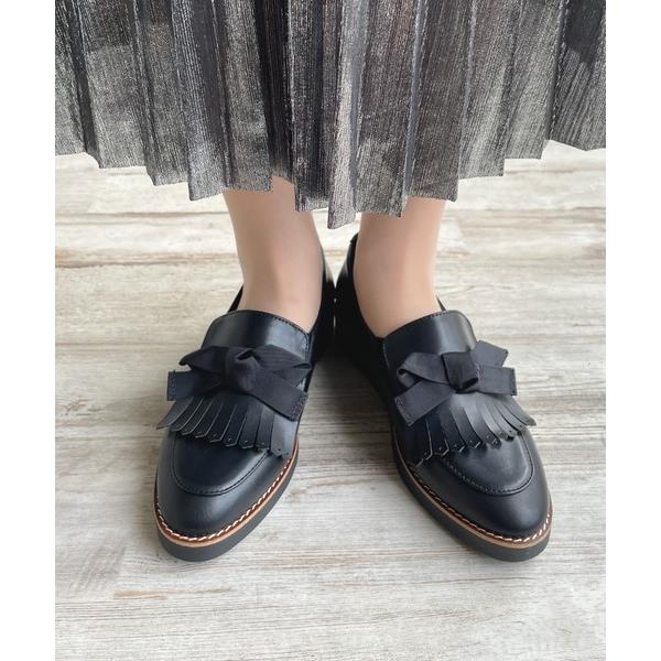 パンプス 「晴雨兼用」リボンつきタッセルローファー「撥水加工」