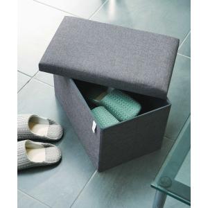 収納力抜群・椅子にもなるストレージ