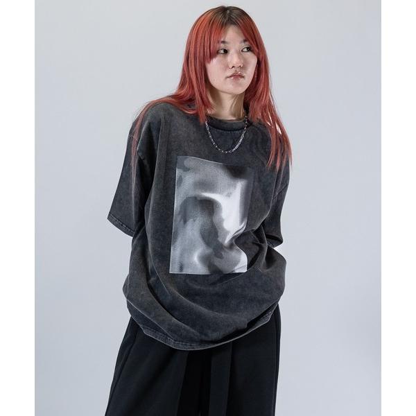 tシャツ 「a」「Naive Magic」スノーウォッシュ フラワー/アブストラクト プリントTシャ...