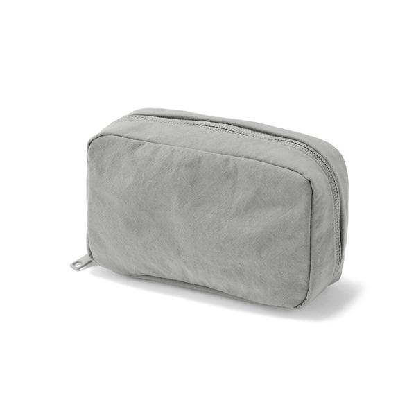 ポーチ リンクルナイロン　大きく開くポーチ　Ｍ　約１５×９×４．５ｃｍ レディース メンズ