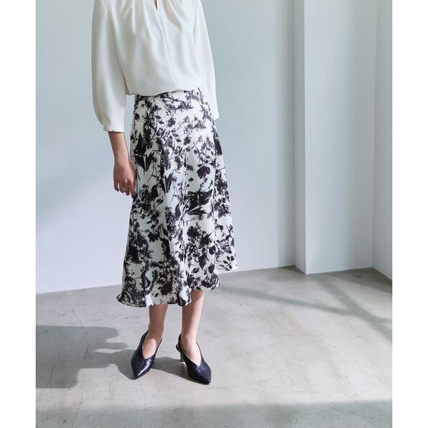 スカート シャドウフラワープリント フレアスカート