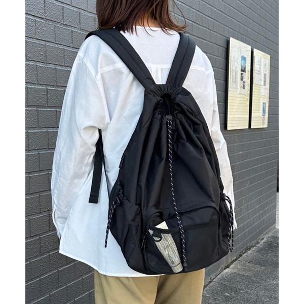 デイバック リュック 「@___mika___livingコラボ」カラビナ付き パラコード巾着 バッ...