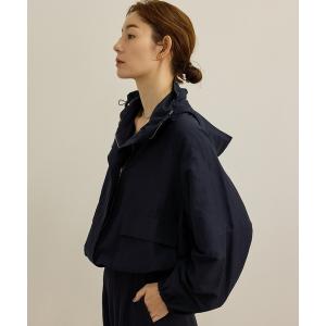 FJALL RAVEN マウンテンパーカー xsサイズ実質Mサイズくらい FJALL RAVEN（フェールラーベン） マウンテンパーカー ウインド
