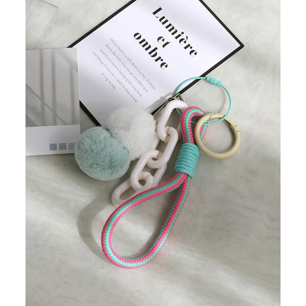 キーホルダー パラコード・ミックスパーツのジャラジャラチャーム/キーホルダー