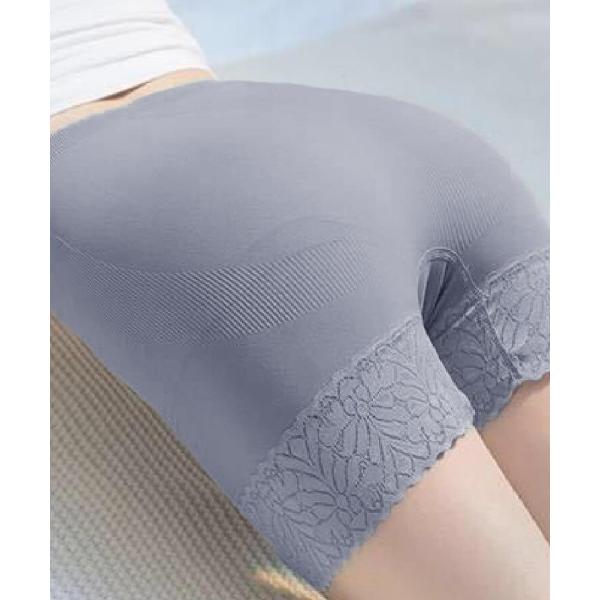 ショーツ 薄手でお尻フィット。レース付き３分丈ショートパンツ
