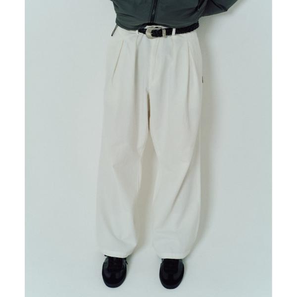 チノパン 「ADAMPATEK/アダムパテック」generous tuck relax chino ...