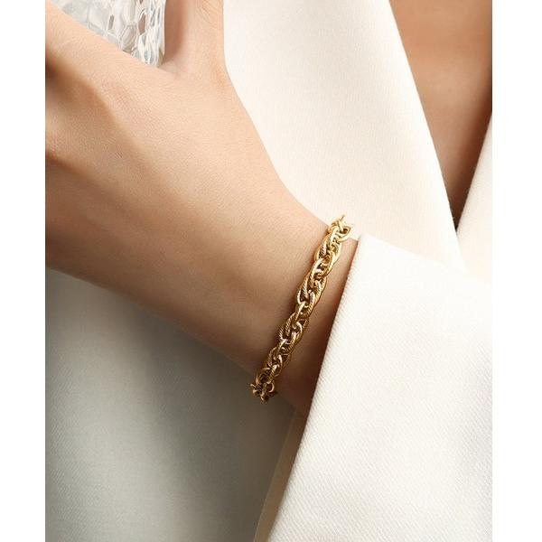 ネックレス トレンドのチェーンネックレスorブレスレット レディース