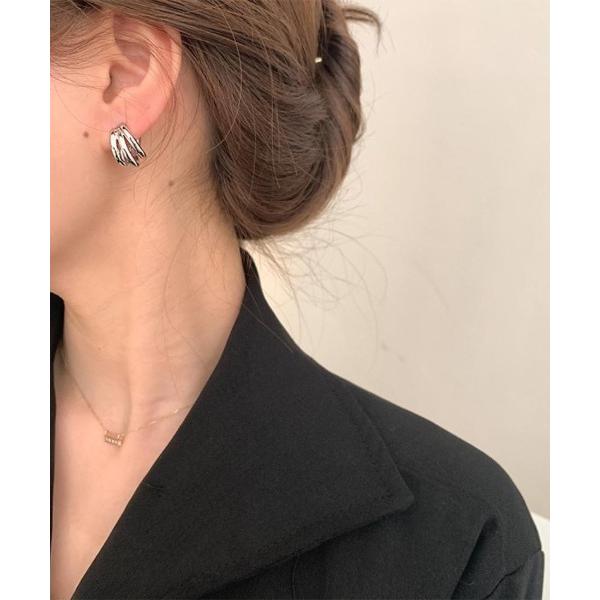 イヤリング オシャレ際立つ3連リングイヤリング レディース