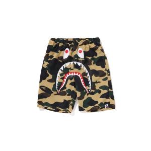 A BATHING APE（アベイシングエイプ） パンツ COLOR CAMO SIDE SHARK