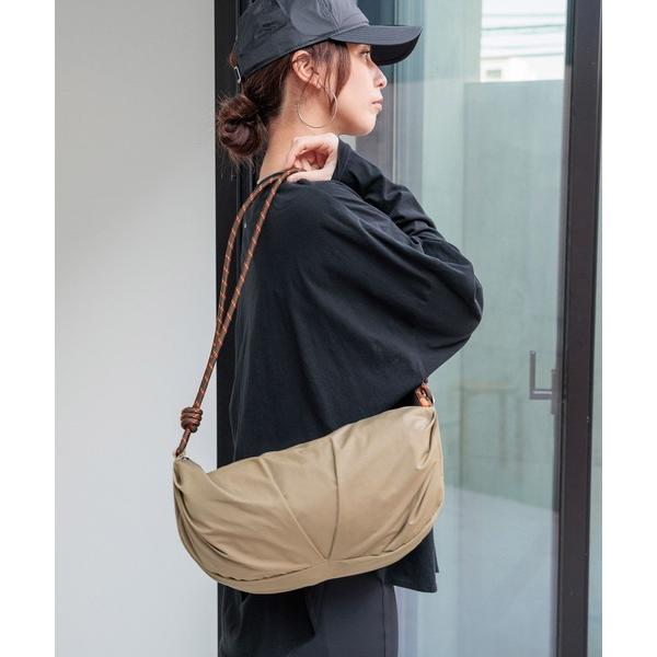 ショルダーバッグ バッグ 「HEREIAM」スポーティーZIP BAG レディース