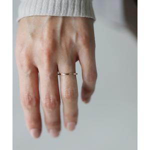 SIENA ROSE（シエナロゼ） 指輪 リング ひねりラインの一粒ダイヤ