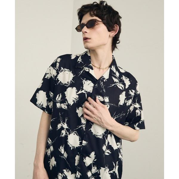 シャツ 半袖 Retro flower pattern monotone open-neck shi...