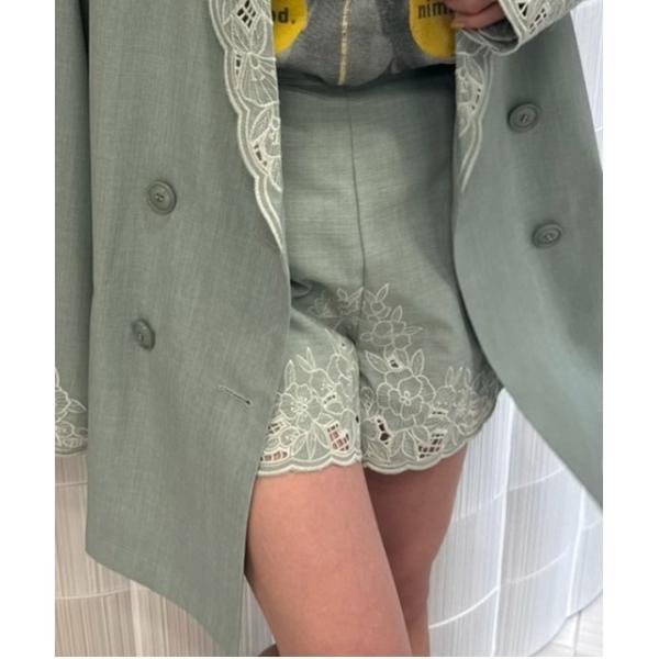 パンツ MEDI LACE EMBROIDERY SHORT PANTS レディース