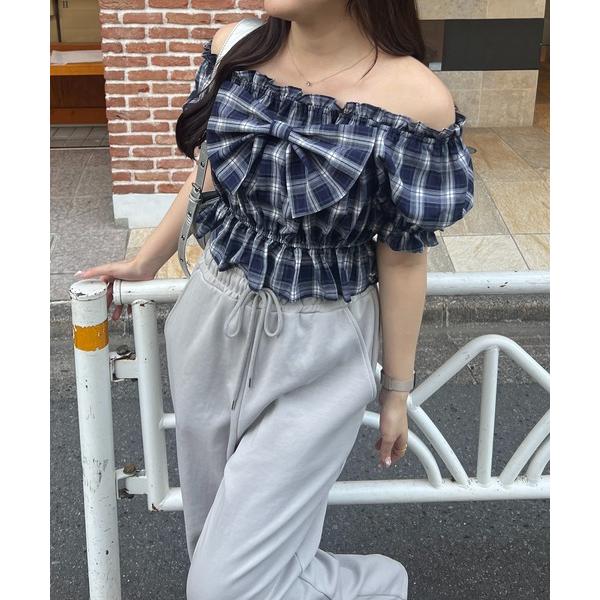 ブラウス シャツ 「@_chipi2xセレクト」「ガーリーコーデに」オフショル2WAYブラウス レデ...