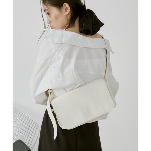 ショルダーバッグ バッグ ソフトレザーフラップショルダーバッグ レディース メンズ