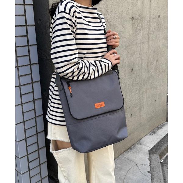 ショルダーバッグ バッグ 「UNIVERSAL OVERALL」UO 縦長フラップショルダー UVO...