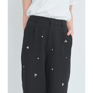 スラックス パンツ ビジュー付きパンツ レディースの商品画像