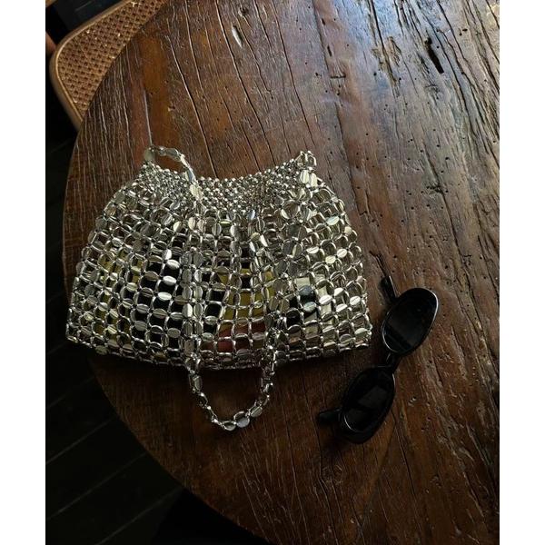 ハンドバッグ メタルシルバー ビーズ ミニ ハンドバッグ キラキラ 韓国ファッション 肩掛けバッグ ...