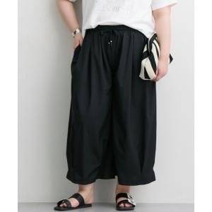 ワイドパンツ パンツ 「大きいサイズ」 ラインを拾わないスカート見え９分丈タックパンツ（ゆったりヒップ） レディース