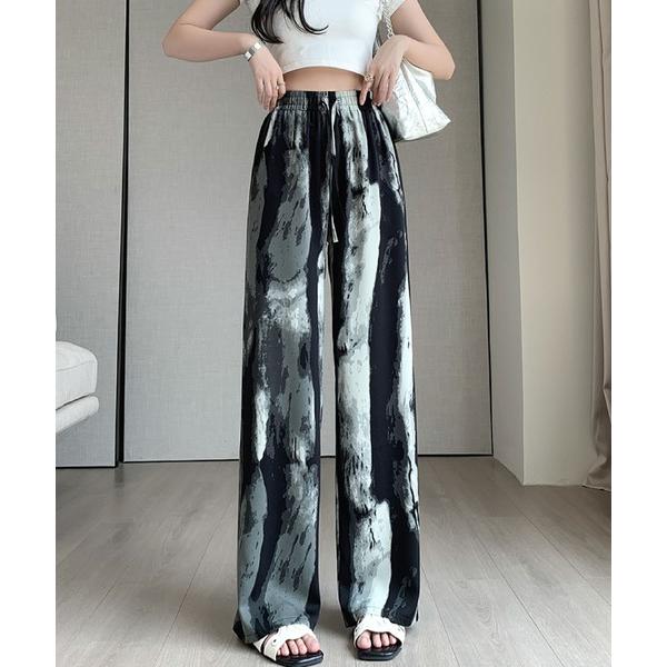 パンツ モノトーン柄で洗練感UP！！涼しげアート柄ストレートワイドパンツ レディース