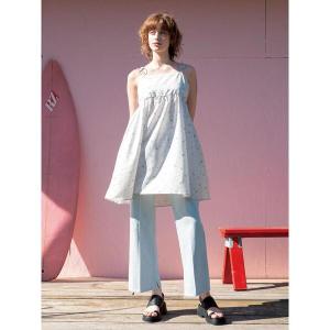 パンツ フレアデニムパンツ「2025summer catalog item」 レディース