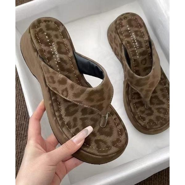 サンダル かわいい美脚サンダル　厚底レオパード柄付き レディース