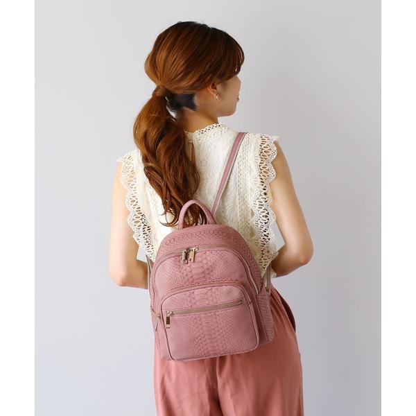 デイバック リュック パイソンレザー 本革 リュック 軽い レディース